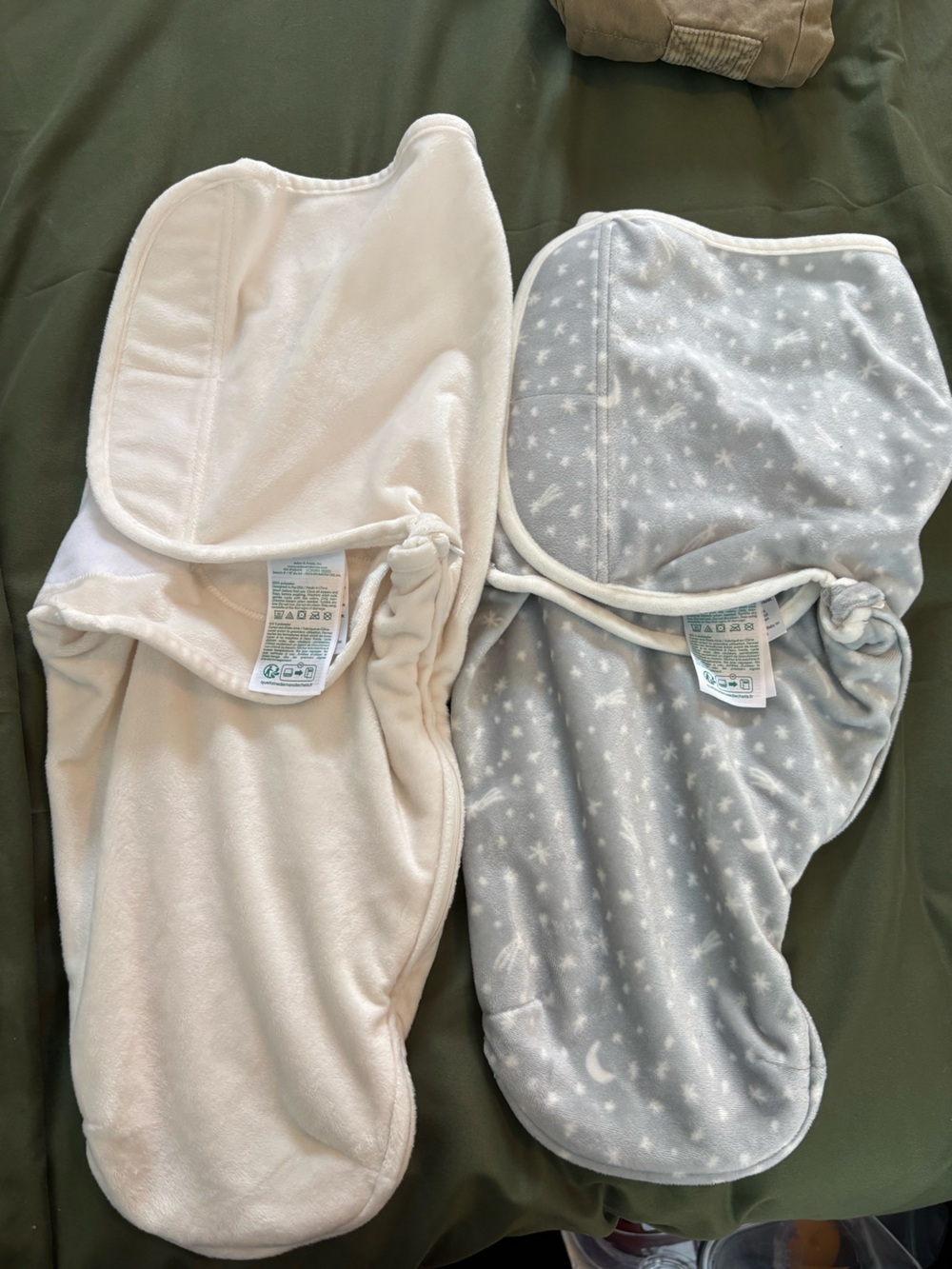 aden + anais Baby Sleep Sacks Duo in Cream and Light Gray Star Print